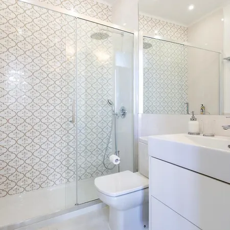 Boutique Near Ritz & Liberdade Apartment Lisbon