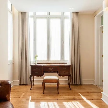 Boutique Near Ritz & Liberdade Apartment *